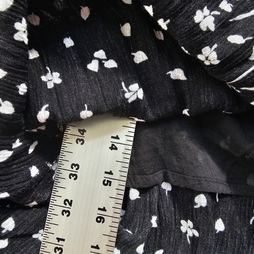 Cathy Daniels Vintage Crinkle Floral Print Maxi Skirt, Black and White, Size XL - Picture 6 of 11